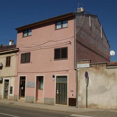 Apartman Sendi Pola Esterno foto