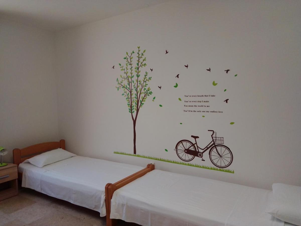 Apartman Sendi Pola Esterno foto
